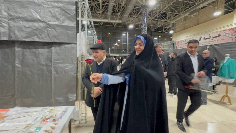 گشایش نمایشگاه زنان کارآفرین و توانمند در ماکو