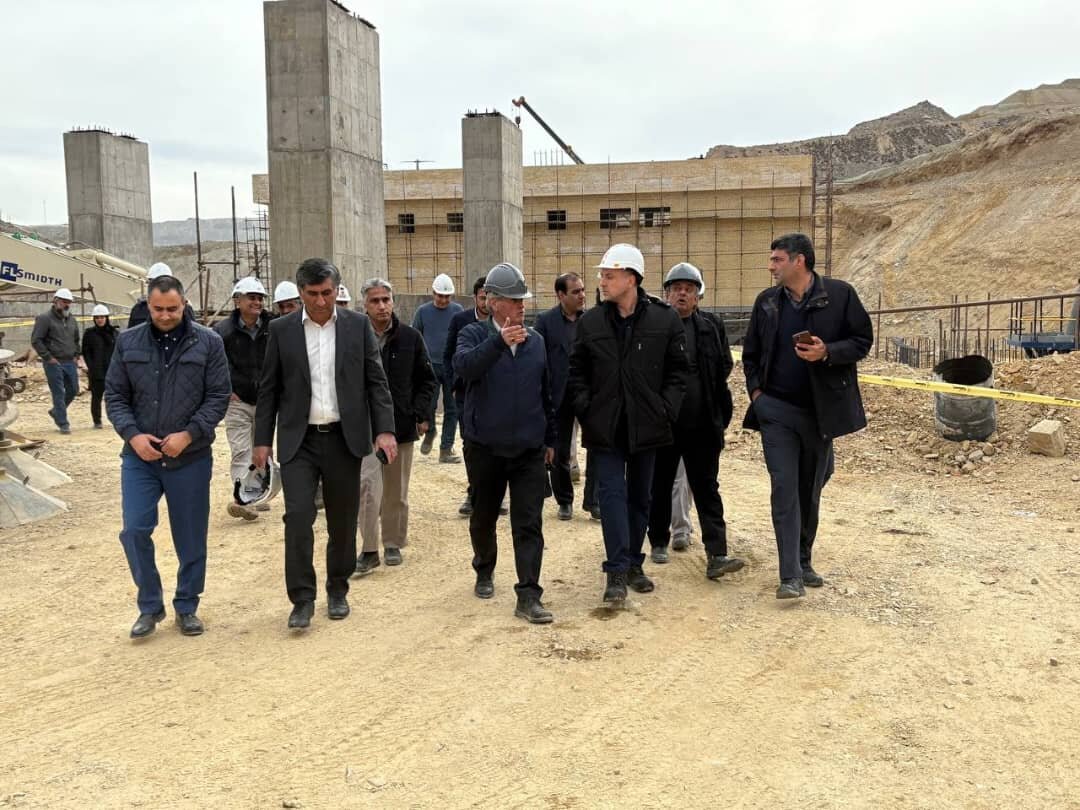 بازدید مدیرعامل شرکت مس از اَبَرپروژه فازهای ۳ و ۴ تغلیظ مجتمع سرچشمه