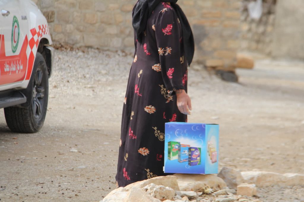 توزیع بسته‌های بهداشتی در استان ایلام