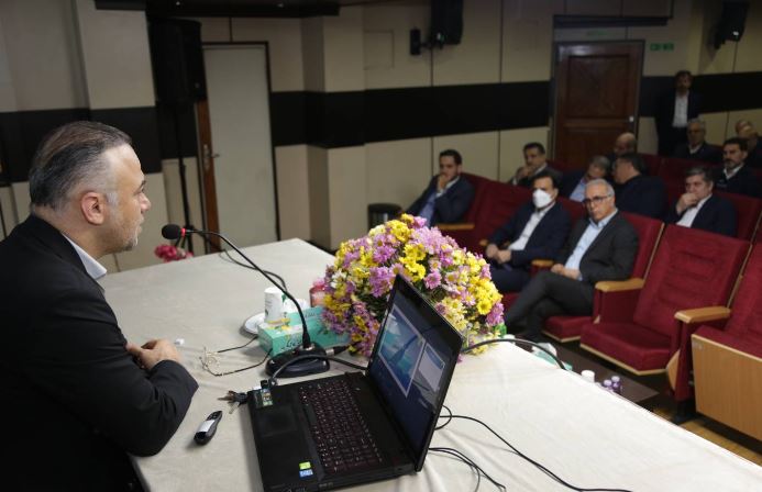 برگزاری نشست «تبیین همبستگی و وفاق ملی در پرتو قانون اساسی» در پست‌بانک