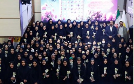 برگزاری مراسم تکریم بانوان همکار در بیمه کوثر