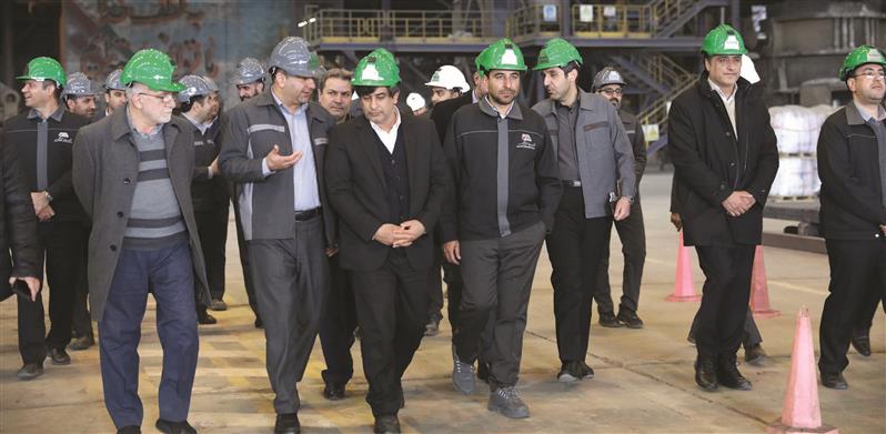 تاکید مدیرعامل فولاد مبارکه بر پاسخ‌گویی به سهام‌داران