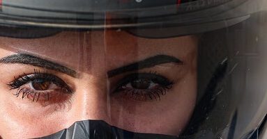 دولت مصوبه گواهینامه موتورسیکلت بانوان را ابلاغ کرد