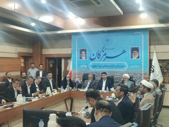 ۴۲۵ طرح ارتباطی و فناوری در هرمزگان به بهره‌برداری رسید