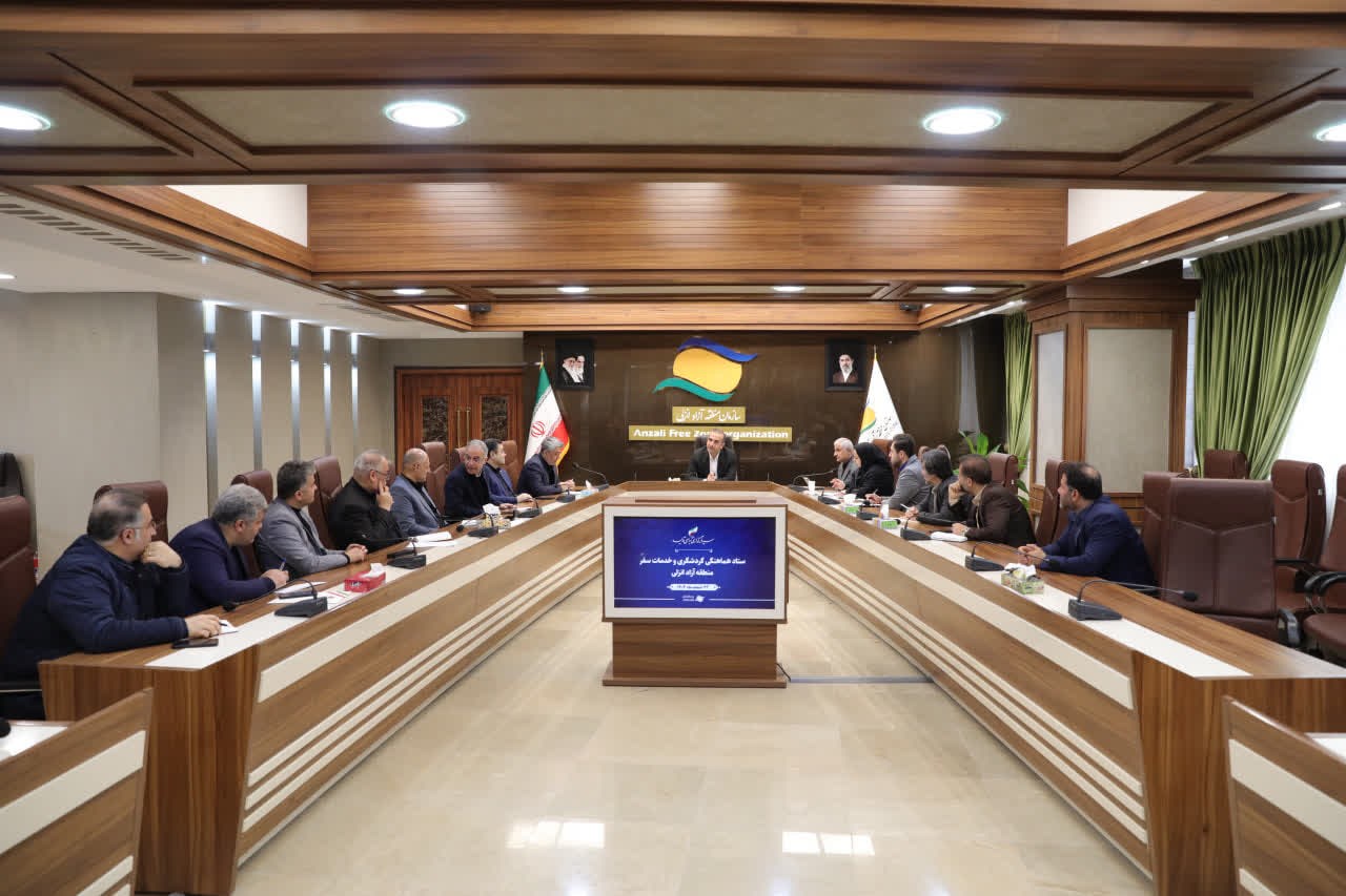 تاکید بر فرآهم ساختن امکانات و خدمات مناسب برای مردم در تعطیلات نوروزی