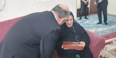 تاکید مدیرعامل بیمه دی بر درمان کامل بازماندگان و جانبازان جنگ تحمیلی