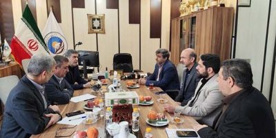 بازدید قائم‌مقام بیمه مرکزی از شعبه پرداخت خسارت فاطمی بیمه ایران