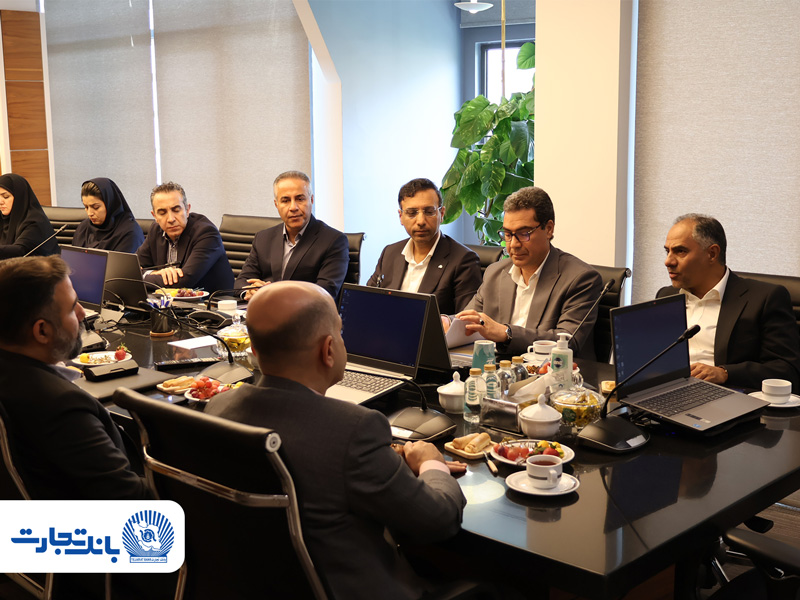 تمرکز بانک تجارت بر پشتیبانی مالی از صنعت نفت و گاز