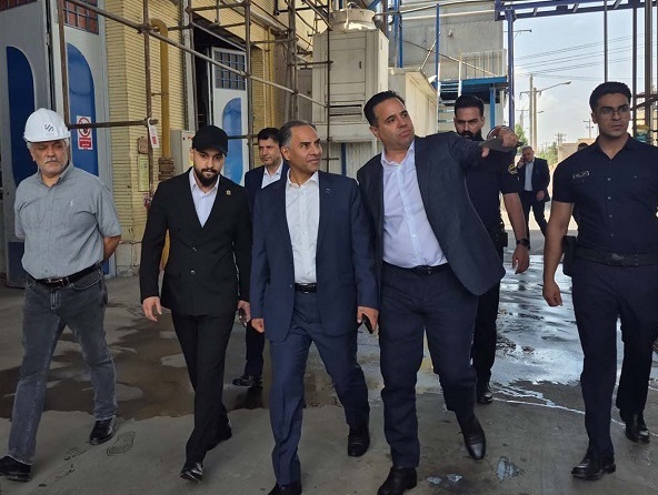 ابزارهای نوین مالی بانک تجارت فرصتی برای جهش تولید محصولات ایرانی