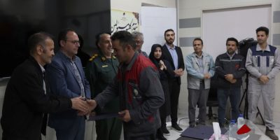 قدردانی از کارگران برگزیده مجتمع شهرک صبانور در روز جهانی کارگر