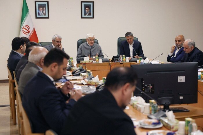 دستور معاون رییس جمهور برای برخورد قاطع با گران‌فروشی و احتکار