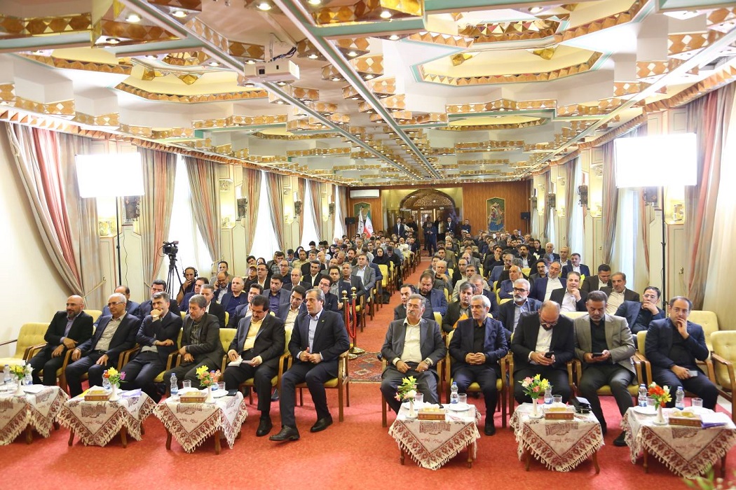 بانک رفاه کارگران برای حمایت از واحدهای تولیدی محدودیتی در تامین مالی ندارد