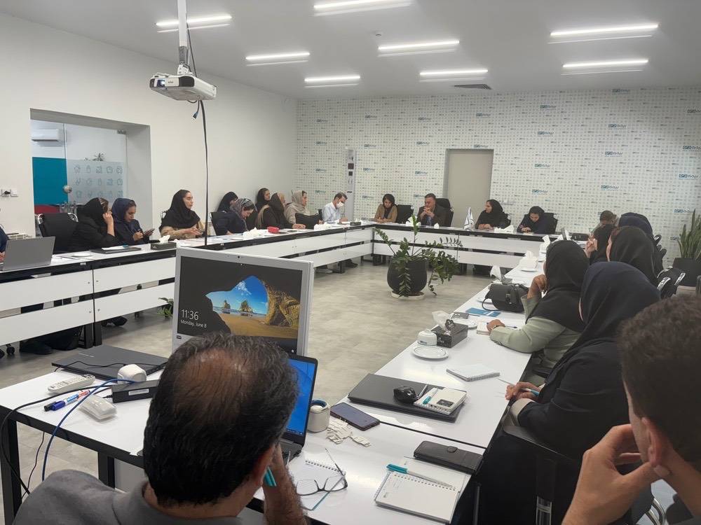 برگزاری نشست راه اندازی میزهای خدمت قرارداد صندوق بازنشستگی استان البرز