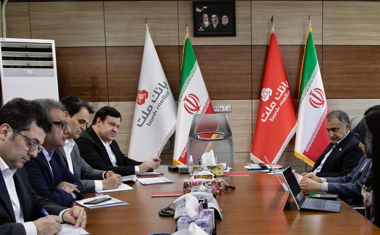 نشست مشترک مدیرعامل بانک ملت و رییس دانشگاه صنعتی شریف