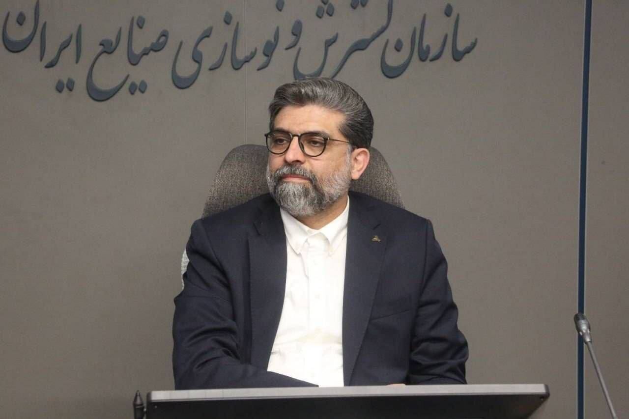 بازنگری آیین‌نامه ماده ۱۰ قانون ساماندهی صنعت خودرو
