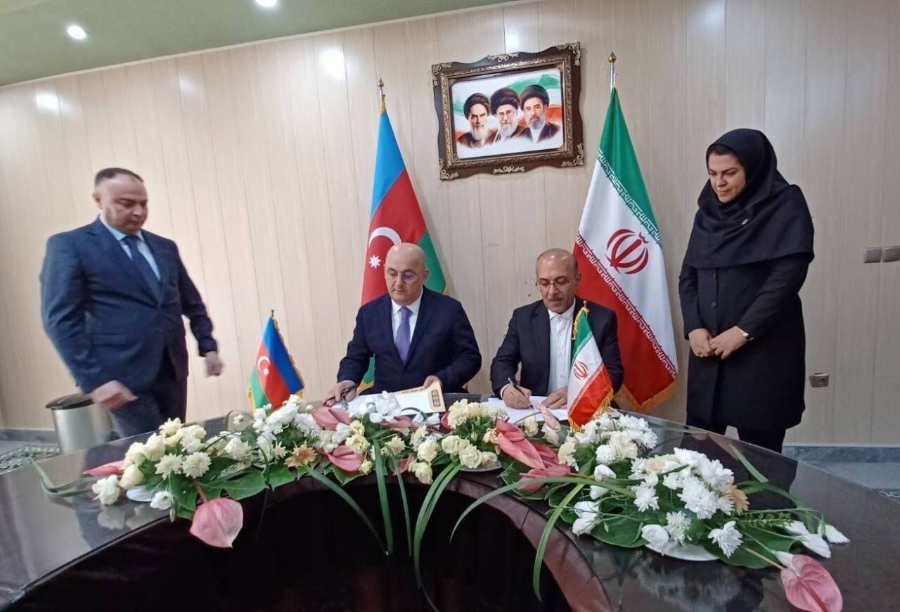 ایران و جمهوری آذربایجان تفاهم‌نامه گمرکی امضا کردند