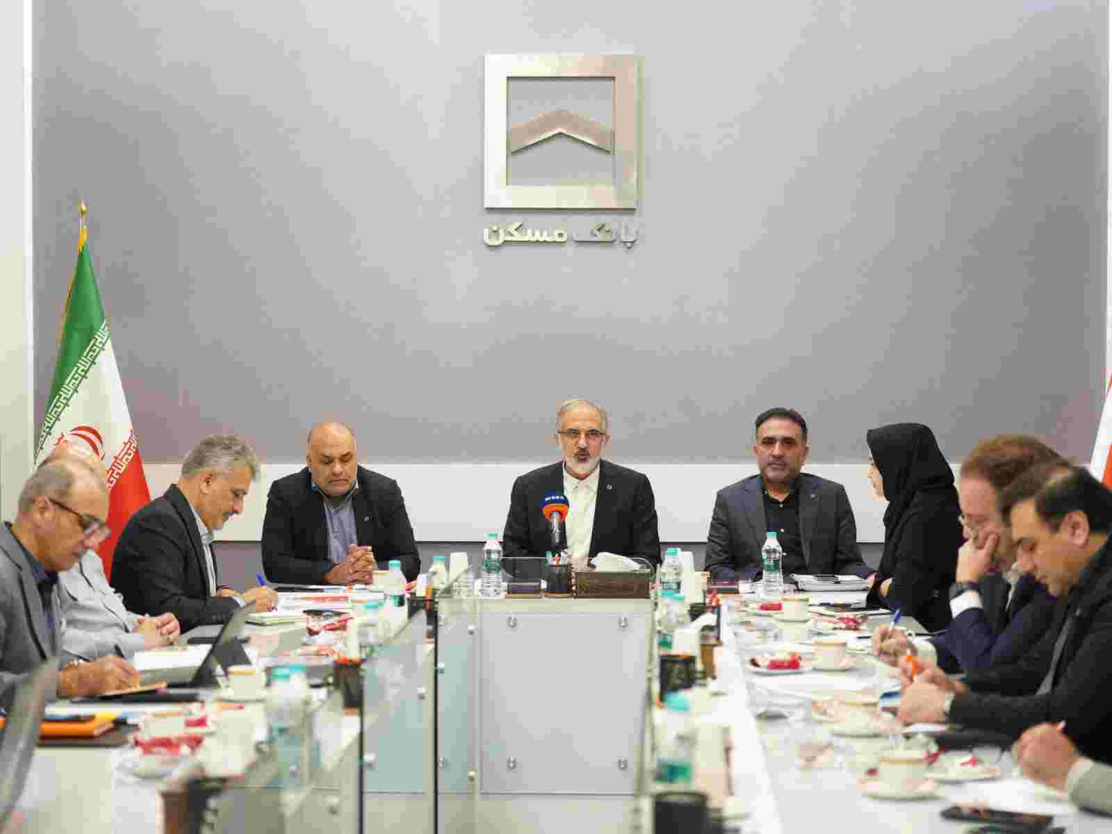 رونمایی از طرح «شمیم ۷۵» بانک صادرات ایران