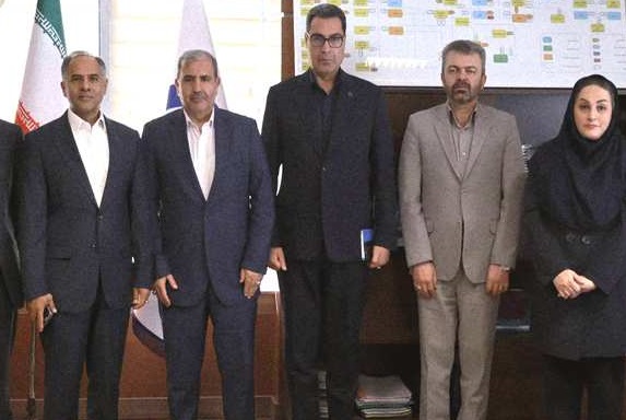 تاکید مدیرعامل بانک تجارت بر تعریف محصولات جدید براساس نیاز شرکت‌ها