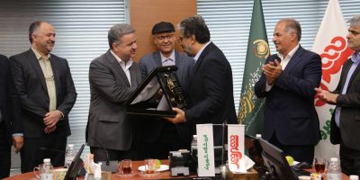 فروشگاه شهروند گواهینامه ملی حمایت از حقوق مصرف‌کنندگان را دریافت کرد