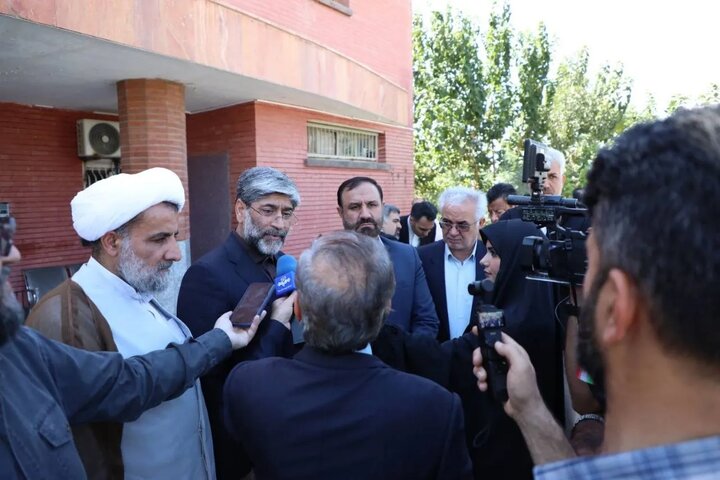 آزادی ۳۰۰ زندانی در بازدید رئیس کل دادگستری استان تهران از زندان تهران بزرگ