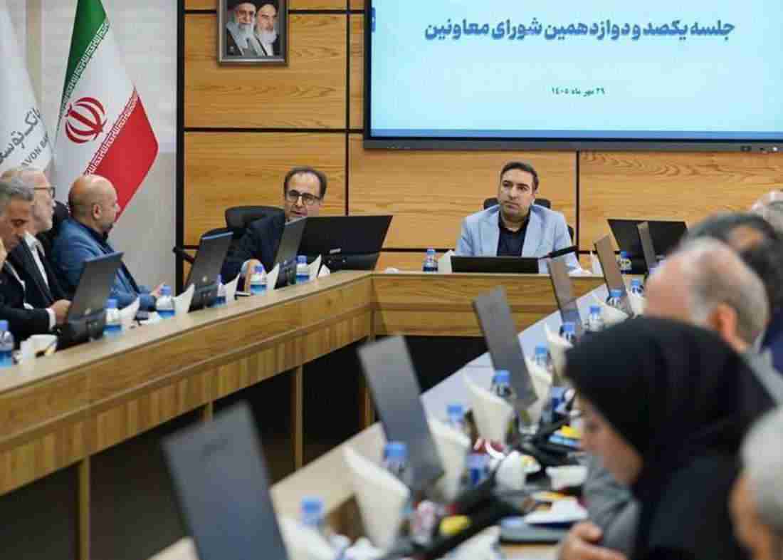 بانک‌ها در خط مقدم جنگ اقتصادی، مسئول پشتیبانی از تولید و معیشت مردم هستند